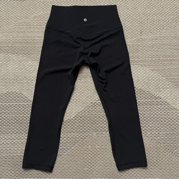 Lululemon Align Crop Sz 6 *21" In Black - Picture 5 of 8